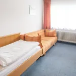 Brauereigasthof Zum Lamm Отель Untergroningen