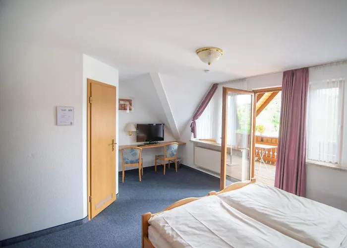 Otel Brauereigasthof Zum Lamm *